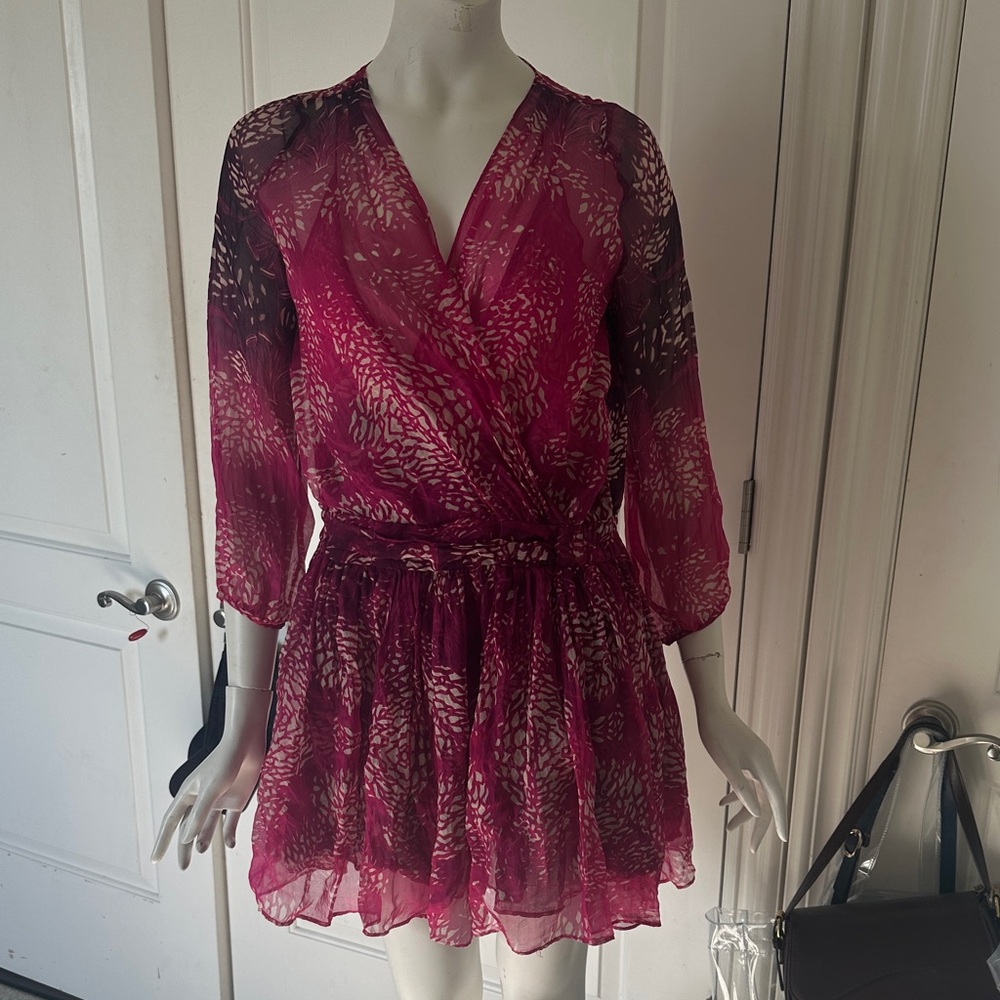 Beautiful 💯 silk dress